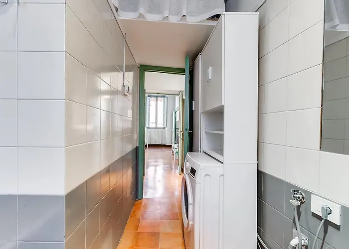 The Unique Pantheon * Rom