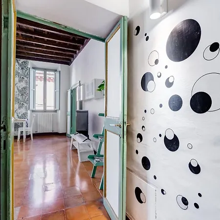 The Unique Pantheon Apartment Rome