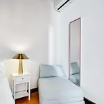 The Unique Pantheon Appartement *